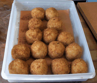 Lombardi's Prime Meats - Featuring Bobby Chez Jumbo Lump Crab cakes